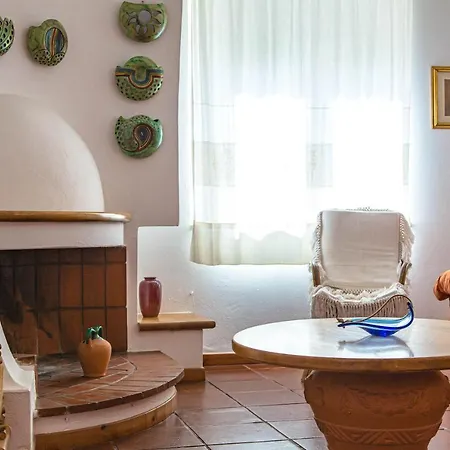Holiday home Casa Falesia, Large And Comfty Cala Gonone