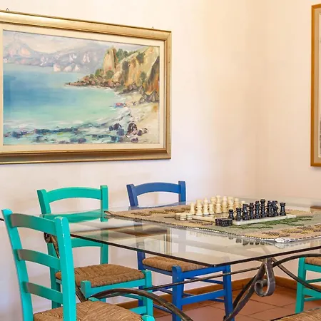Casa Falesia, Large And Comfty Holiday home *