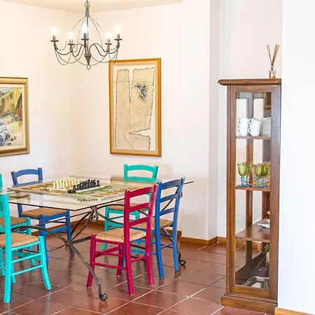 Casa Falesia, Large And Comfty Cala Gonone