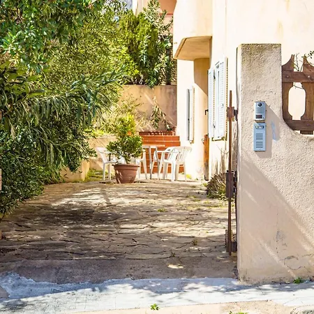 Holiday home Casa Falesia, Large And Comfty Cala Gonone